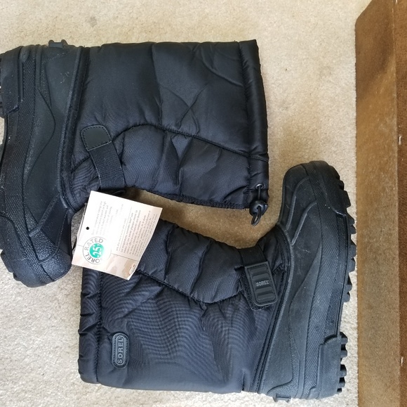 45% off today Sorel net boots - Picture 5 of 7